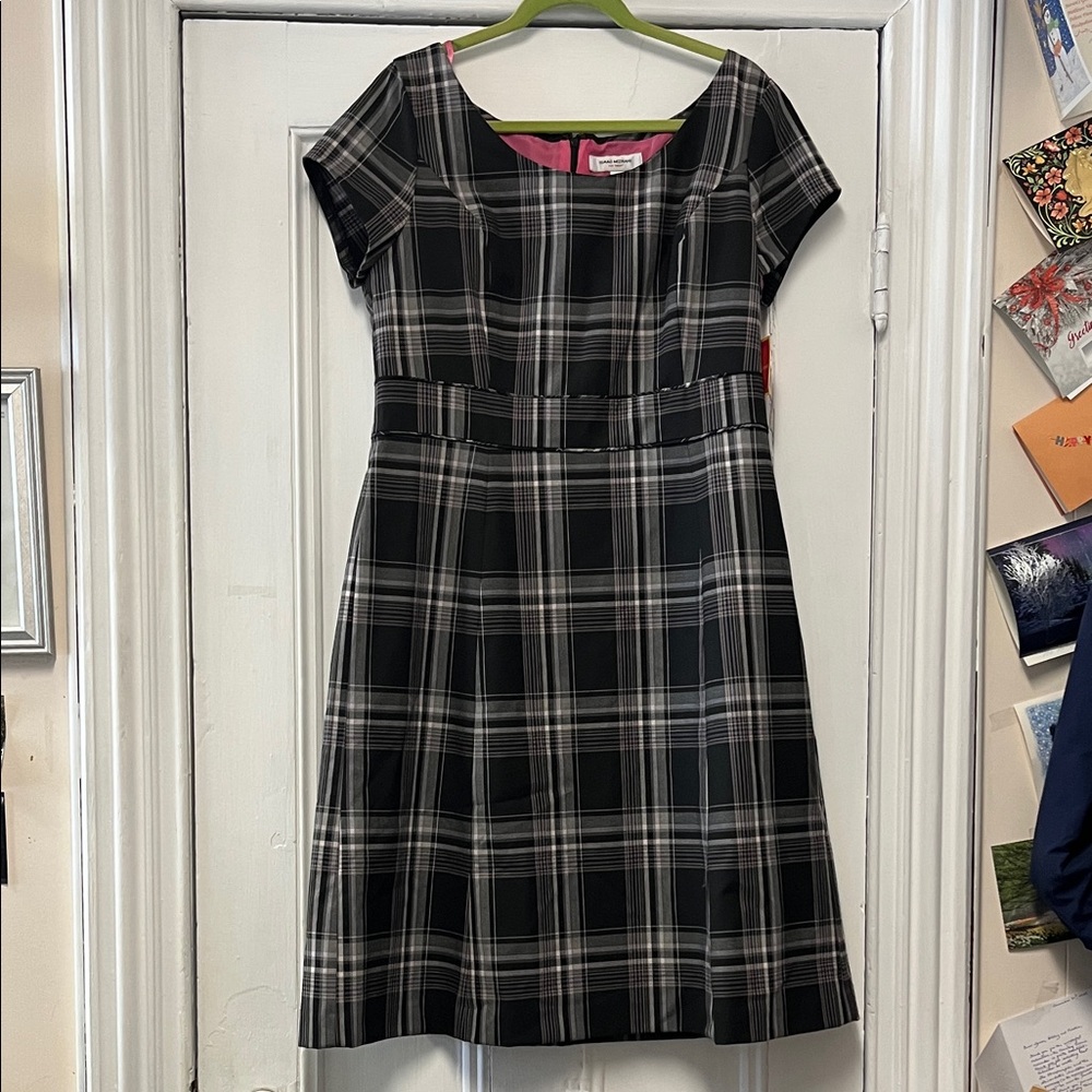 Isaac Mizrahi Black and White Plaid Midi Dress size 16
